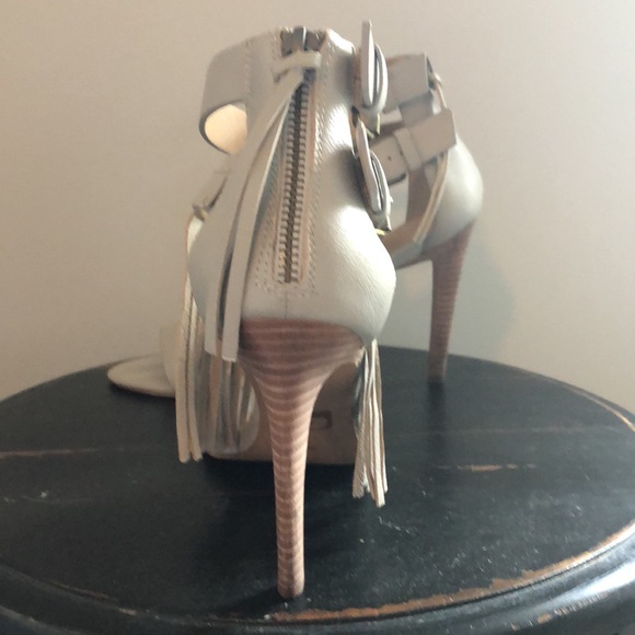 Joe’s size 9 fringed heels. - Picture 3 of 4